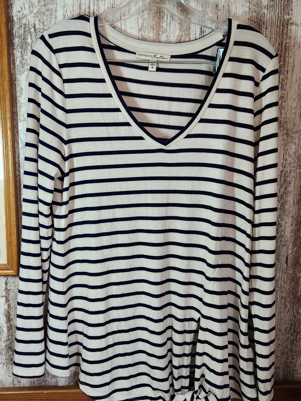 Express One Eleven Striped V-Neck Long Sleeve Tie-Front Top Size SP Classic Vibe